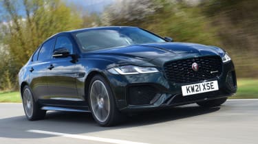 Jaguar XF P250 - front